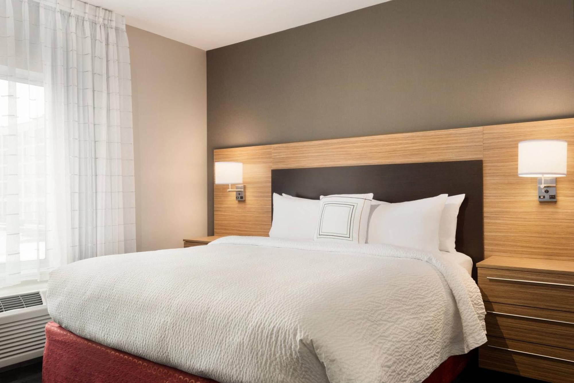 ทาวน์เพลซ สวีท บาย แมริออท ดูบิวก์ ดาวน์ทาวน์ Hotel Dubuque ภายนอก รูปภาพ