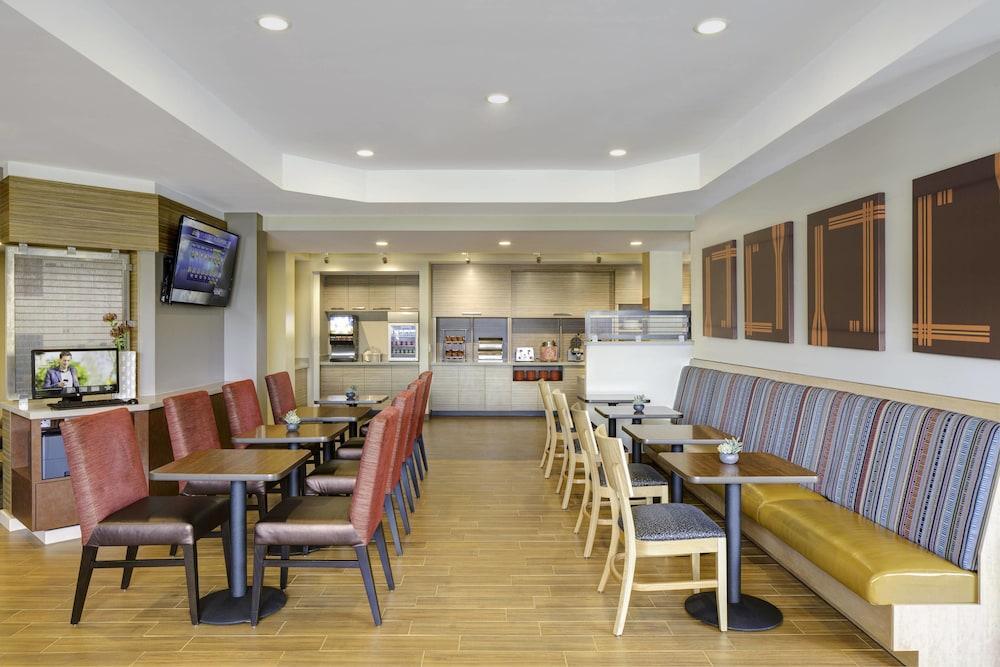 ทาวน์เพลซ สวีท บาย แมริออท ดูบิวก์ ดาวน์ทาวน์ Hotel Dubuque ภายนอก รูปภาพ